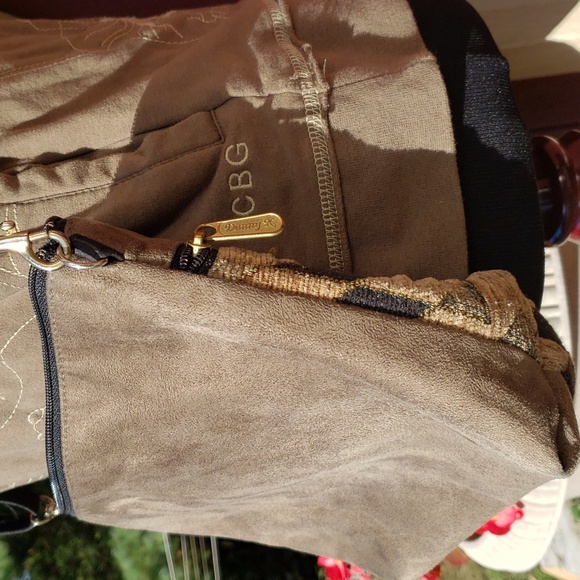 Danny K Made in USA Crossbody Bag - Picture 6 of 8